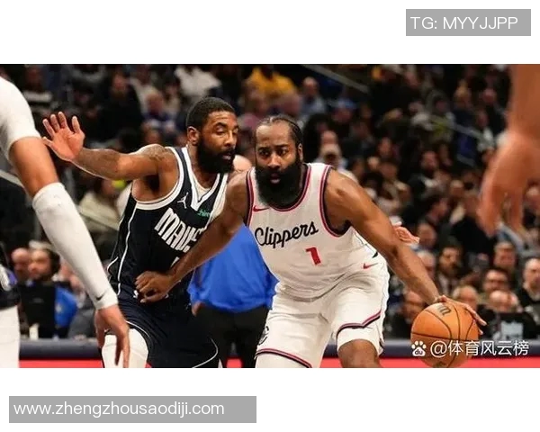 快船赢了18分，保罗助攻10次，哈登得8分3篮板！这比赛让我看明白三个大腕