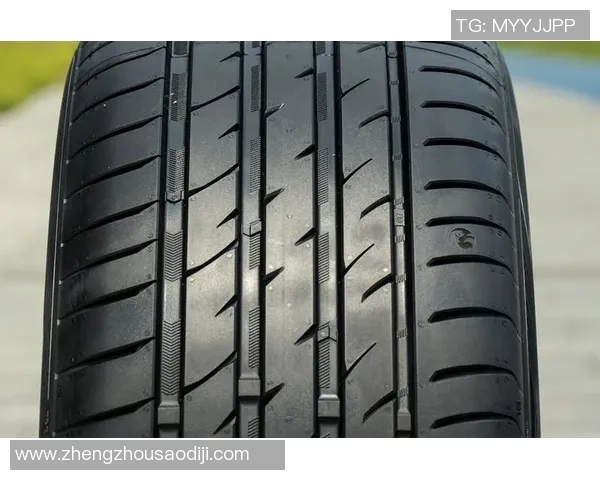 扛起大旗！福克斯过去三场：场均26分8助攻 命中率504783%