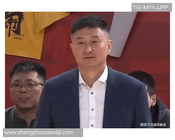 杜锋：防守端被一步过上来太多，这个没办法解释
